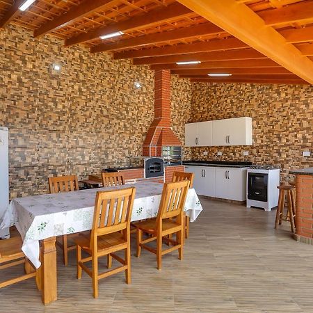 Casa Sao Luis Villa Lindóia Екстериор снимка