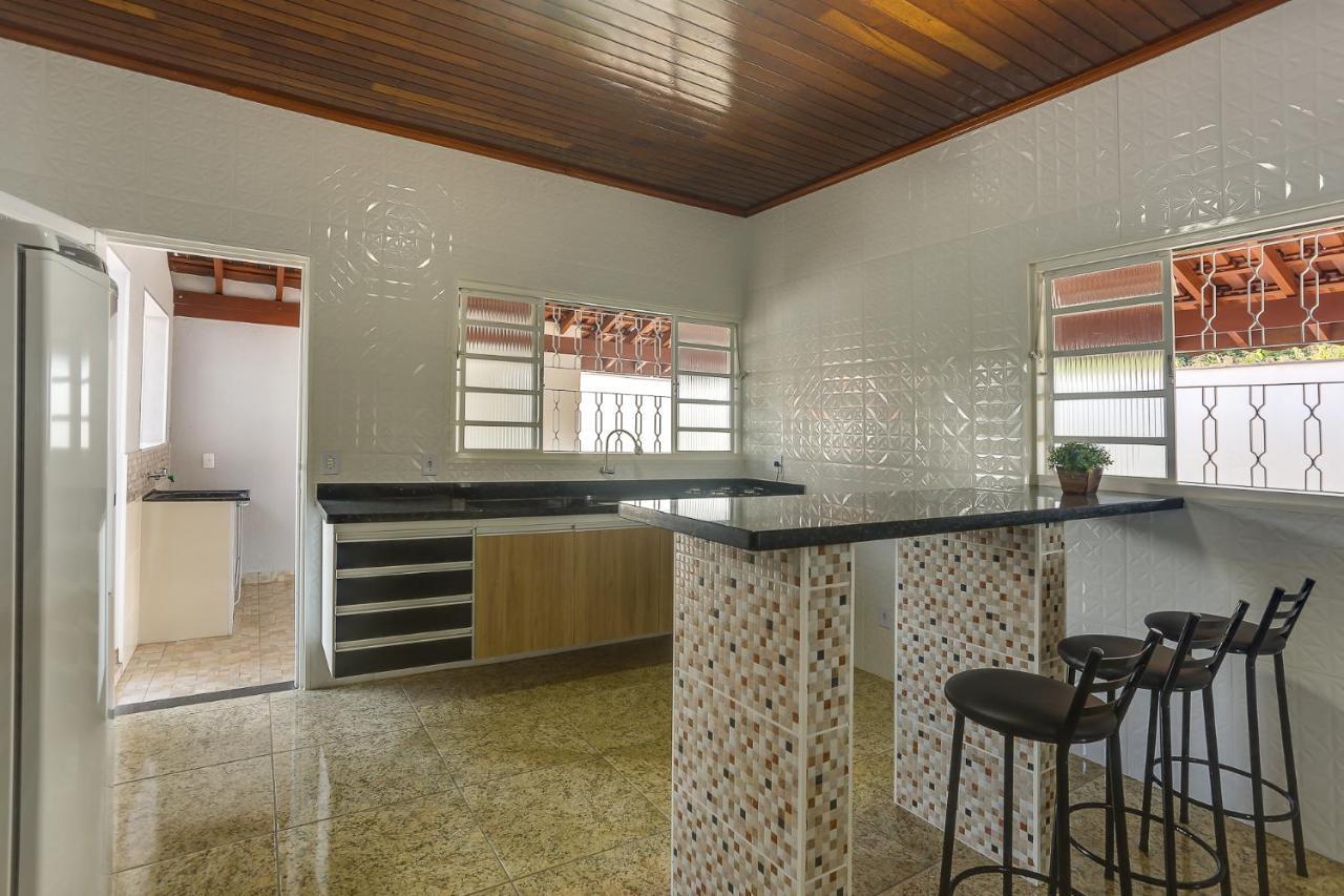Casa Sao Luis Villa Lindóia Екстериор снимка
